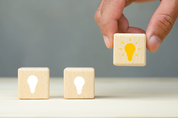 学士学位和本科的区别/学士学位和本科一样吗