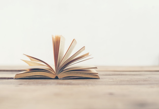 学校官网查询录取结果（学校官网查询录取结果显示该账号不存在是什么意思）